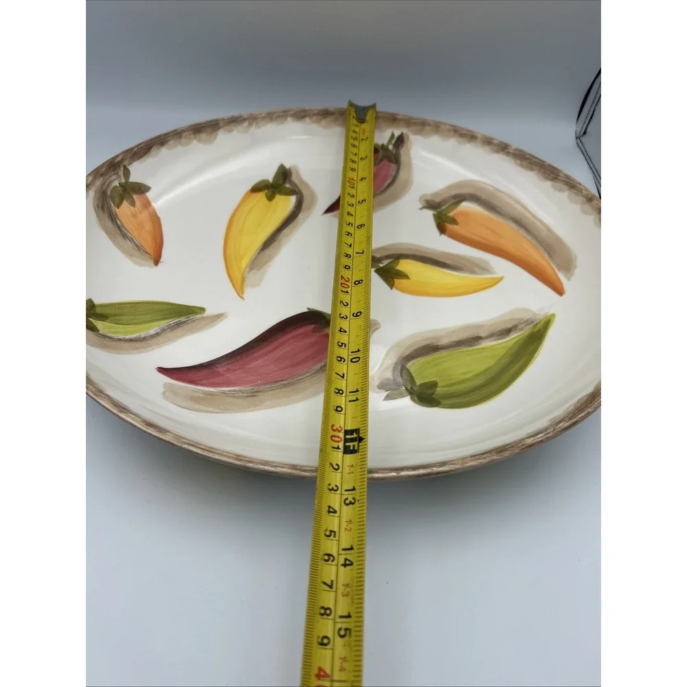 Santa fe Hand Painted Tabletops Unlimited Oval‎ Chili Pepper Platter 13x15